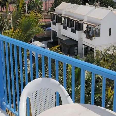 Costa Volcan And Hotel 2*