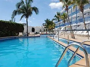 Hotel Costa Volcan And